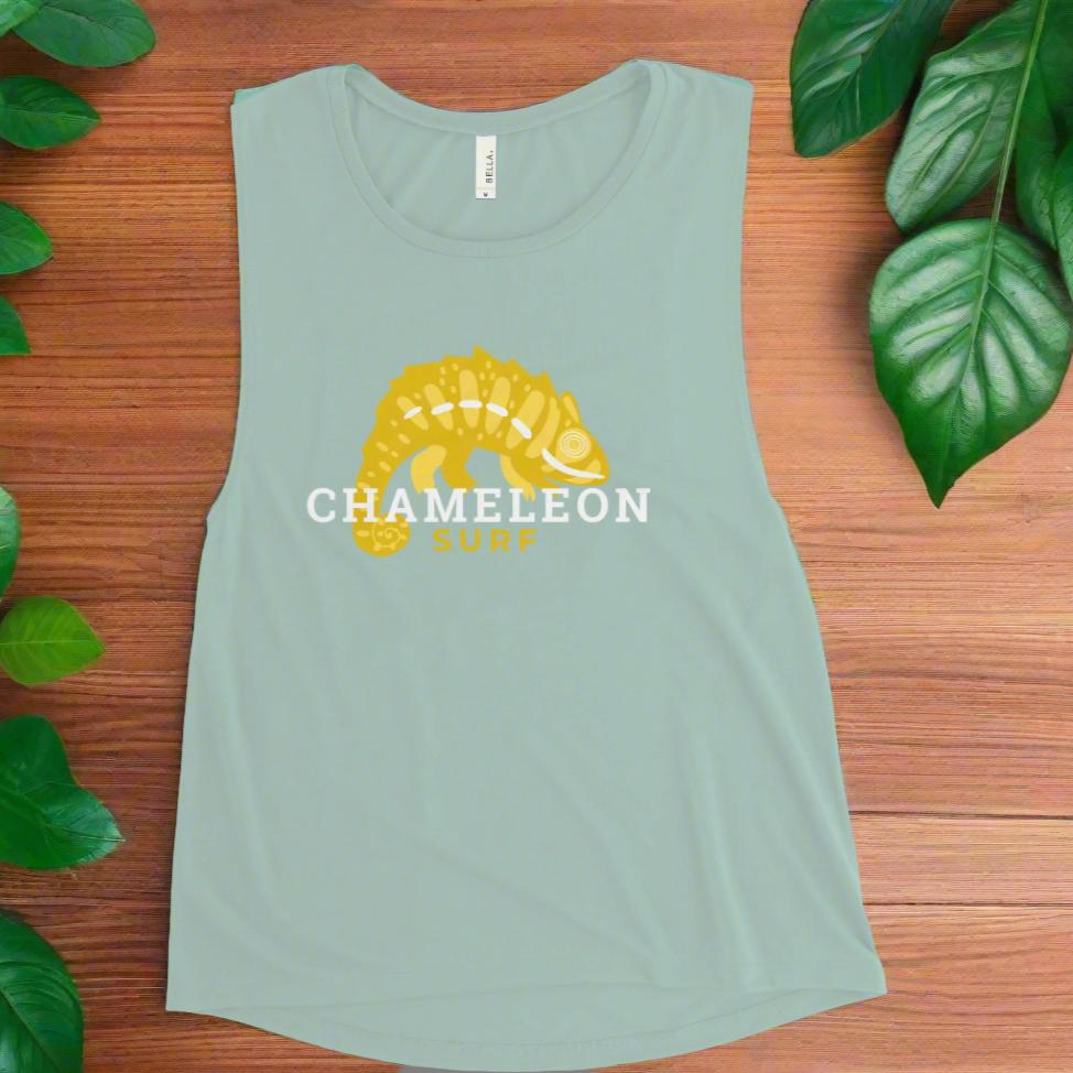 Yellow Chameleon Surf Women's Muscle Tank Top